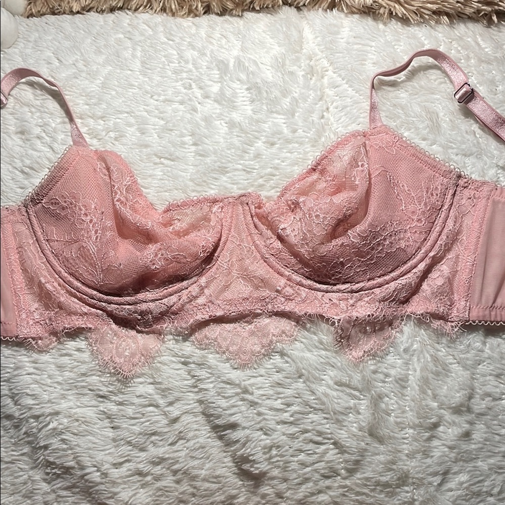 Victoria Secret Pink Lace Bra